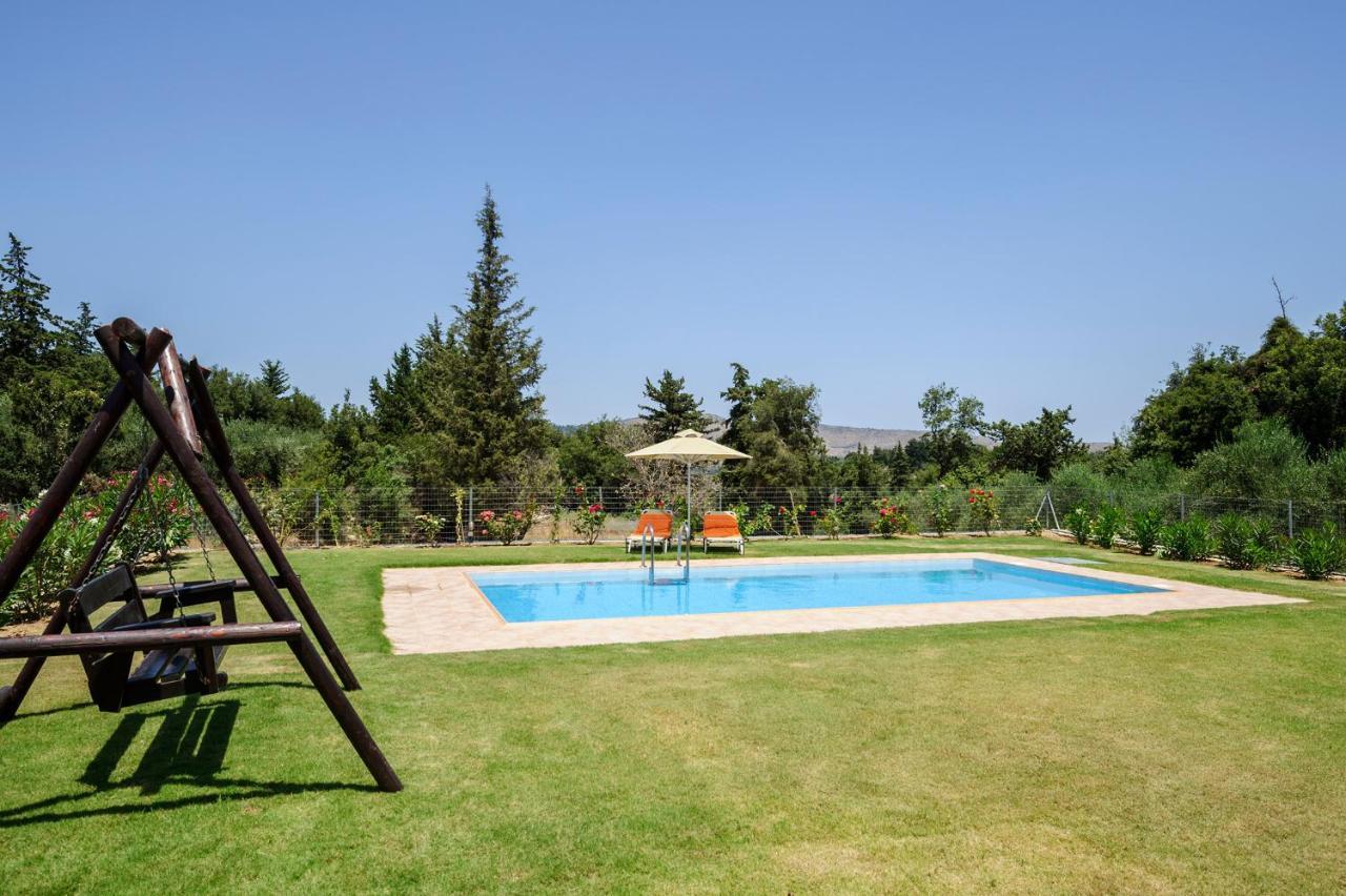 Kontis Village Filippos Luaran gambar