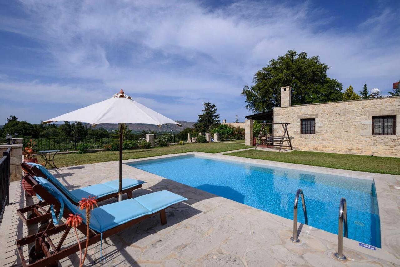 Kontis Village Filippos Luaran gambar