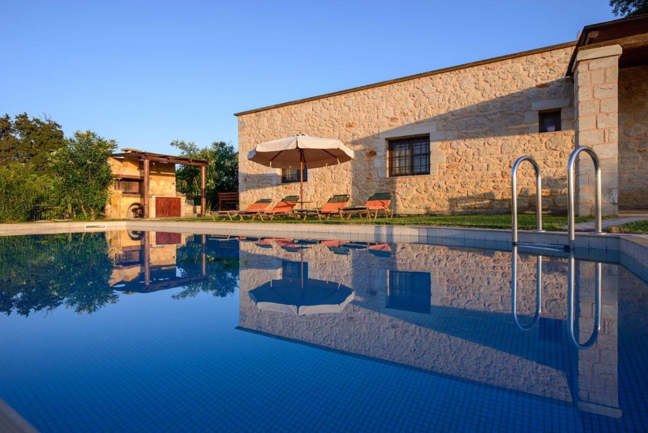 Kontis Village Filippos Luaran gambar