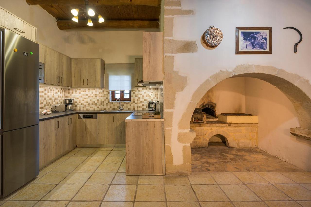 Kontis Village Filippos Luaran gambar