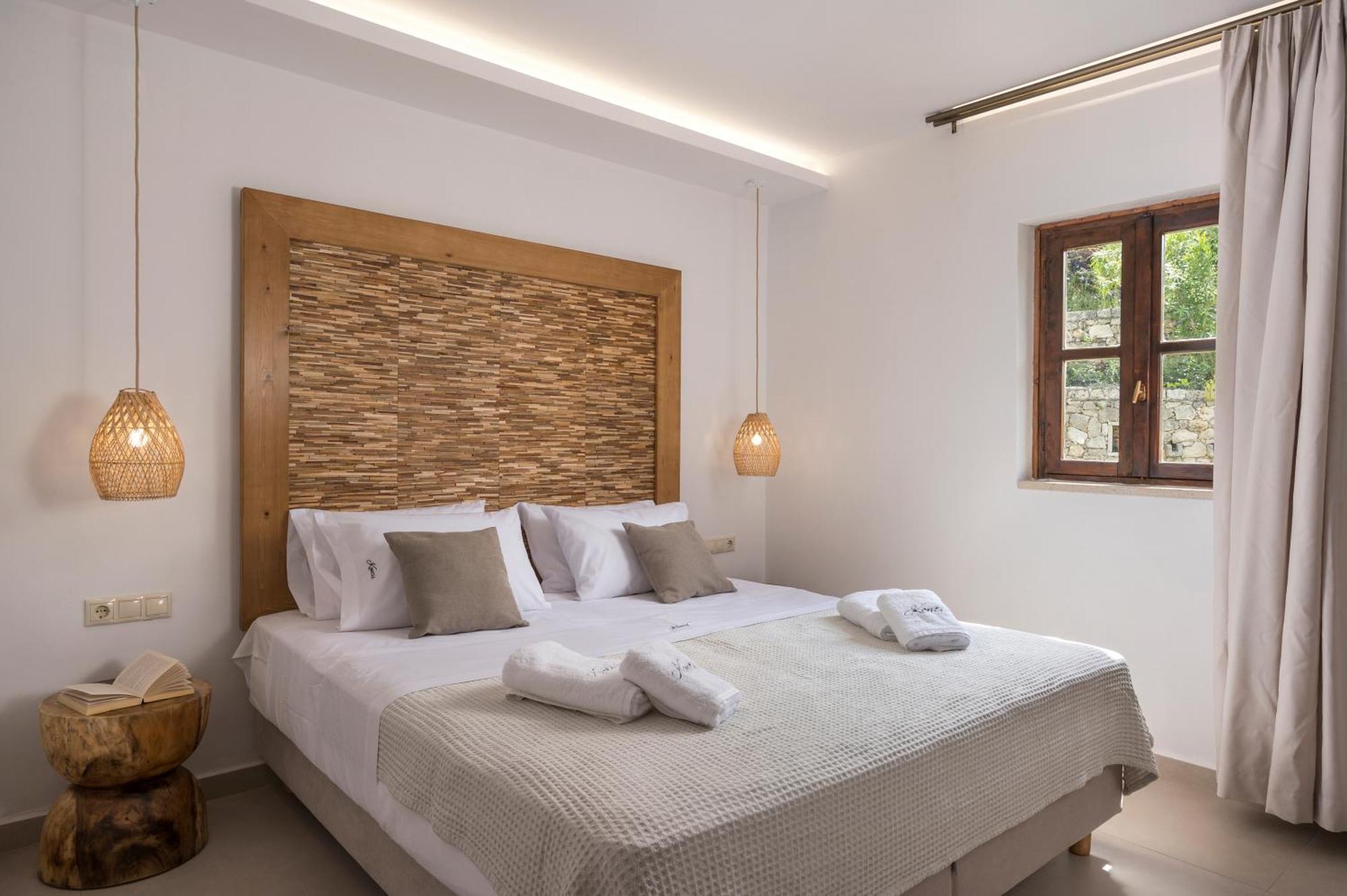 Kontis Village Filippos Bilik gambar